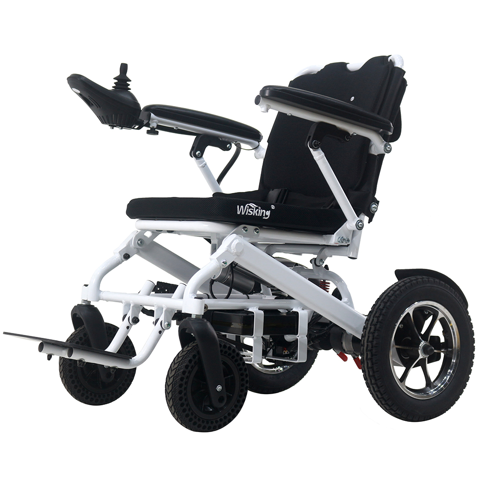 Sai come usare una sedia a rotelle pieghevole elettrica?