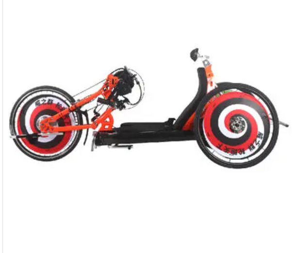 Sai cos'è una bicicletta recumbent con una batteria?